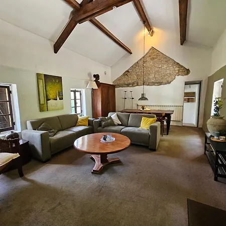 Font Neuve Casa de Férias