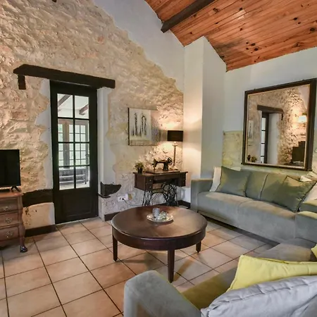 Ferienhaus Font Neuve