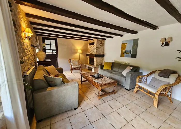 Font Neuve سويلاك